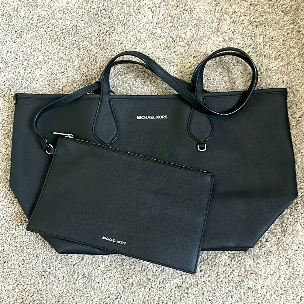 Michael Kors Tote with matching wristlet